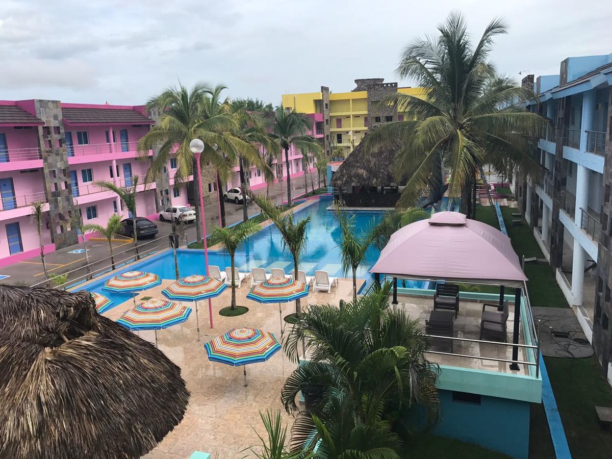 Miami Inn Nuevo Vallarta Eksteriør billede