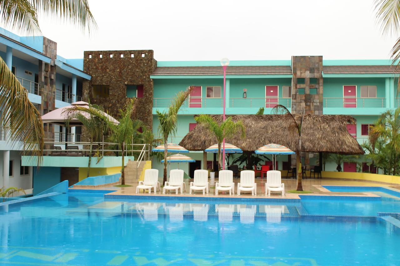 Miami Inn Nuevo Vallarta Eksteriør billede
