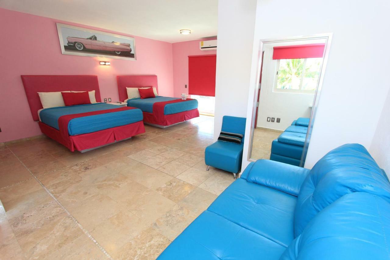 Miami Inn Nuevo Vallarta Eksteriør billede