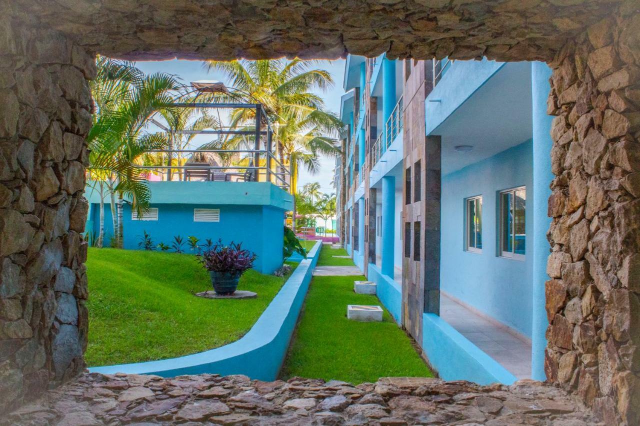 Miami Inn Nuevo Vallarta Eksteriør billede