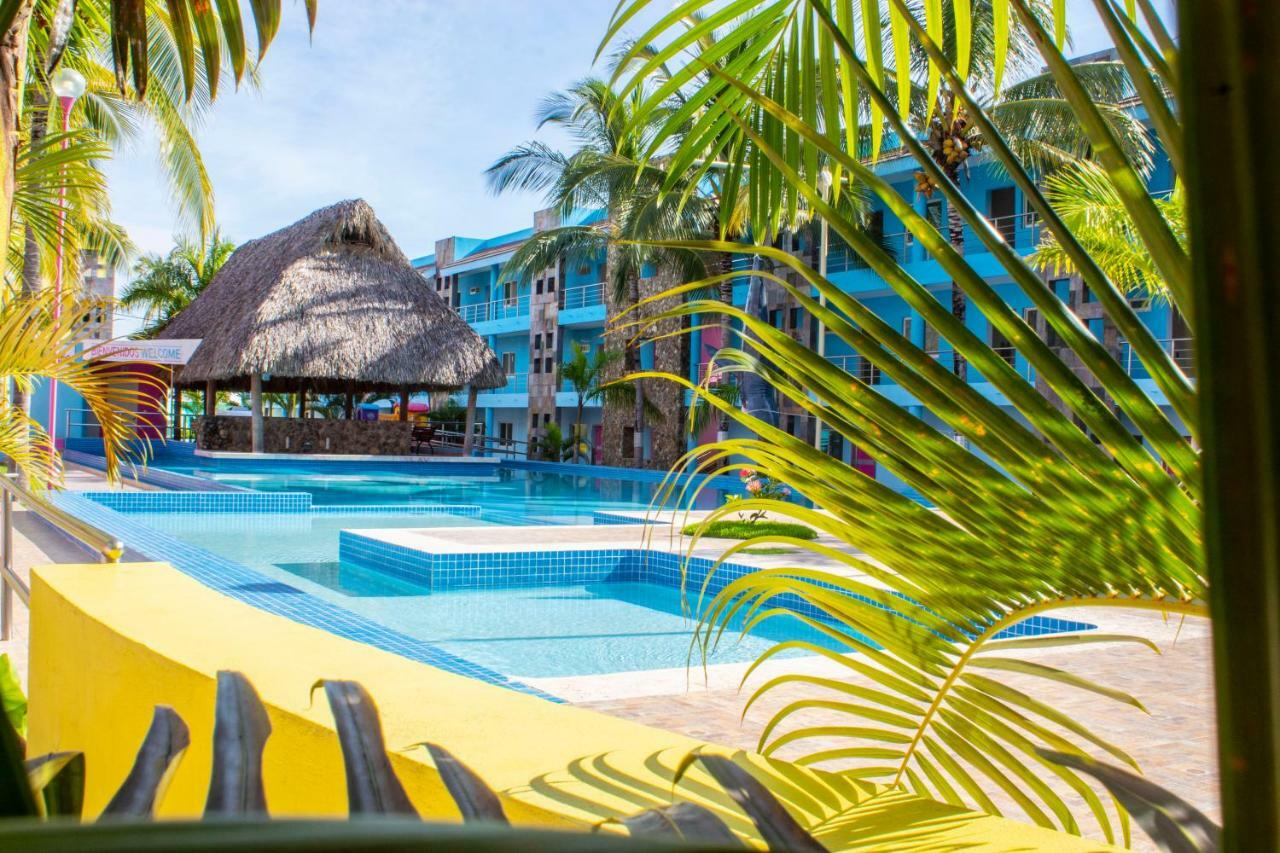 Miami Inn Nuevo Vallarta Eksteriør billede